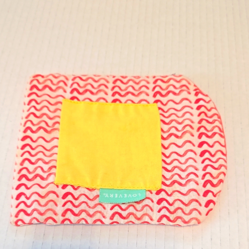 LOVEVERY Crinkle Bag Age 3-4 Months